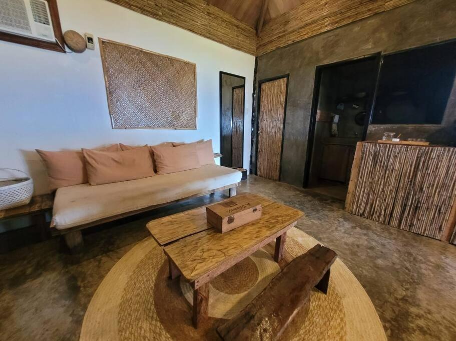 Tarzans House Villa General Luna  Exterior photo
